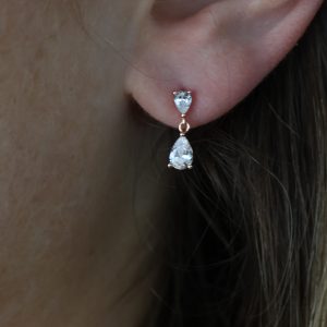 זוג עגילי כסף טיפה